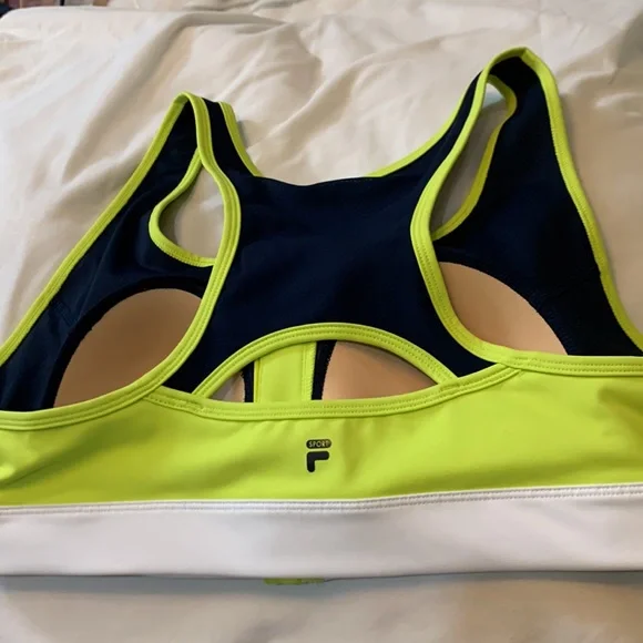 NWOT bundle of 2 sports bras - Picture 3 of 5